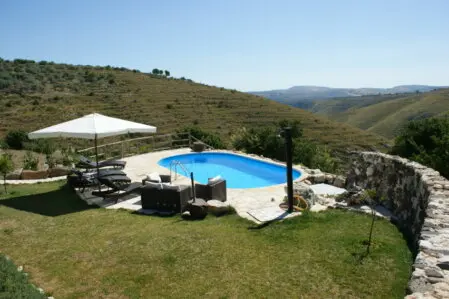 Terrasse der Casa Panorama mit Blick über die Hügel der Iblei